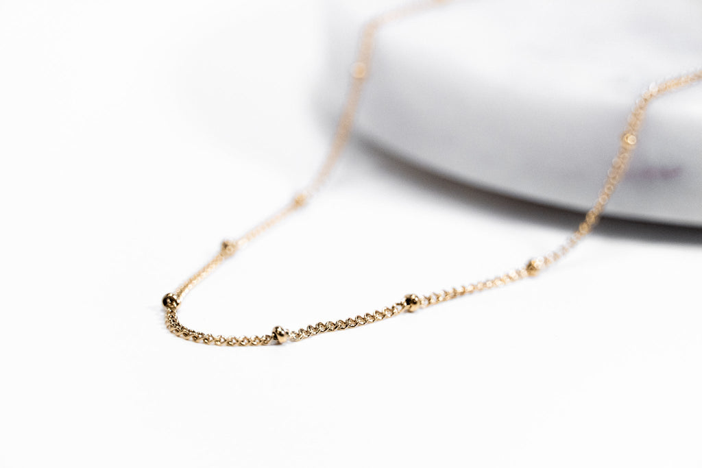Gold Dotted Link Necklace 